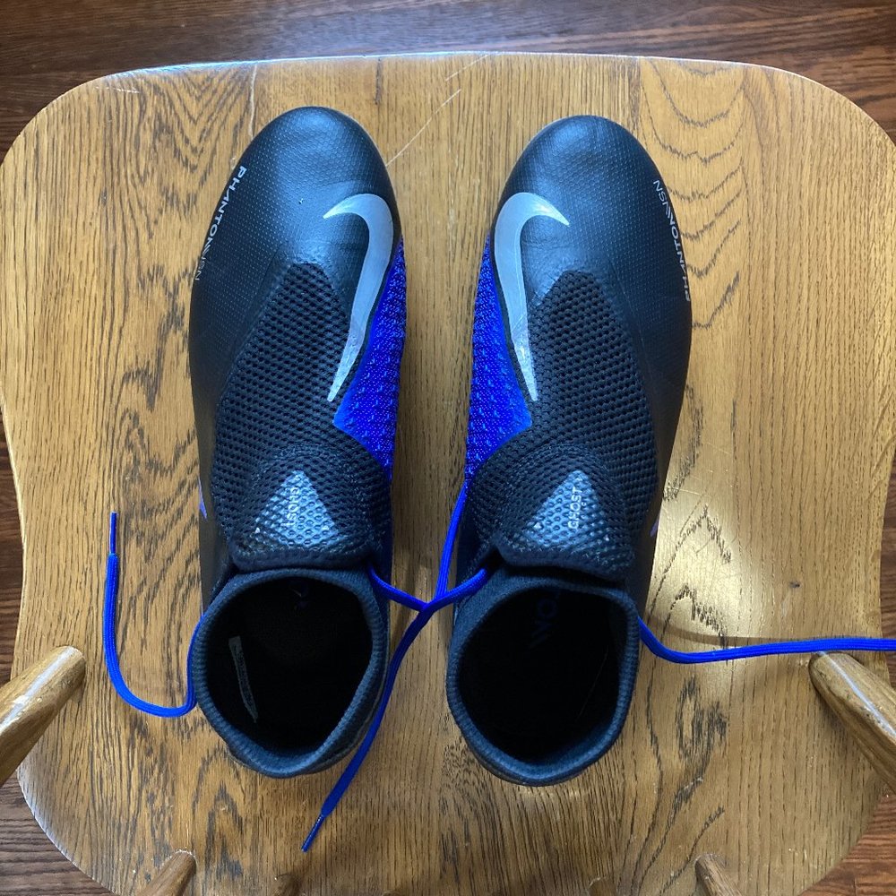 Nike Phantom VSN Academy DF FG Soccer Cleats (Black/Metallic) - M US 10.5